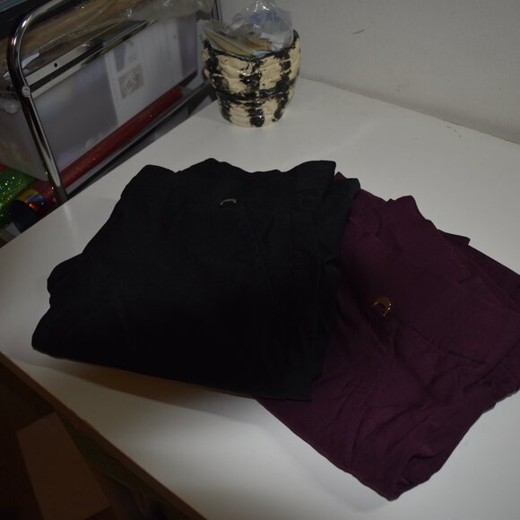 2 pairs of Rafaella Sateen Pants - Sz 18 - Black & Burgandy - Picture 4 of 10
